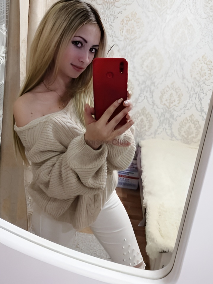 Гертруда привлекальеная девушка из Изобильный цена от 5000 руб