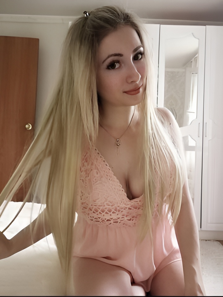 Лейла привлекальеная девушка из Изобильный цена от 1500 руб