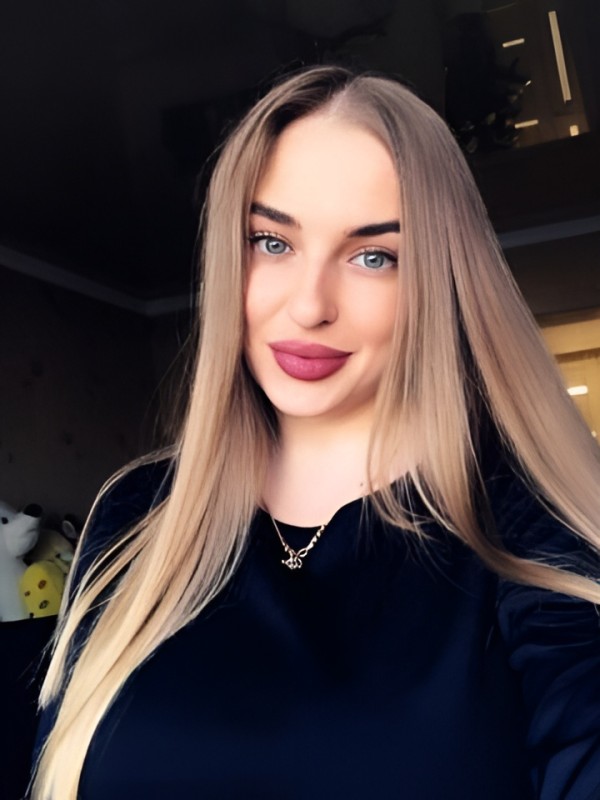 Алина привлекательная девушка из Изобильный цена от 3000 руб