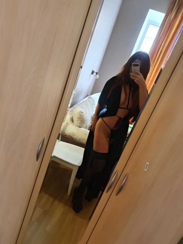 Лина привлекательная девушка из Изобильный цена от 2500 руб