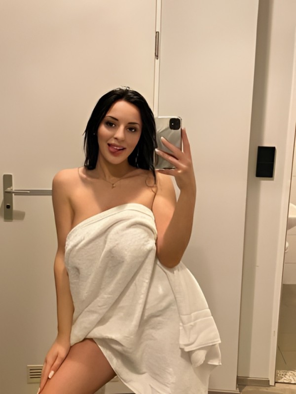 Олечка привлекательная девушка из Изобильный цена от 5000 руб