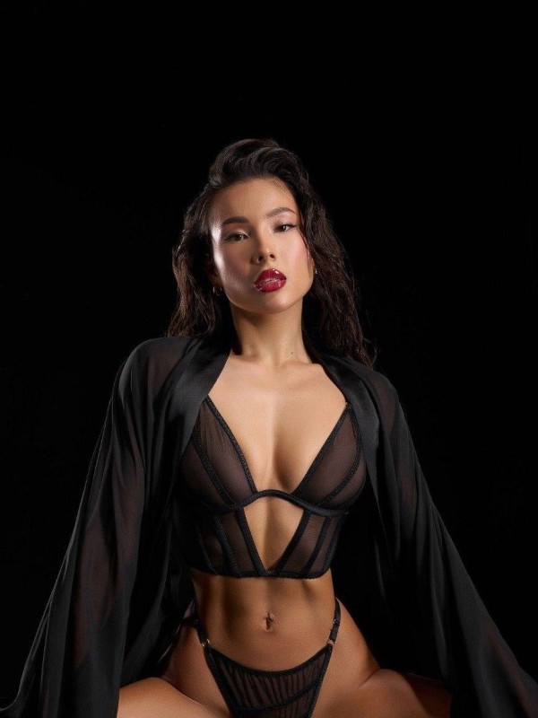 Светка привлекательная девушка из Изобильный цена от 5000 руб